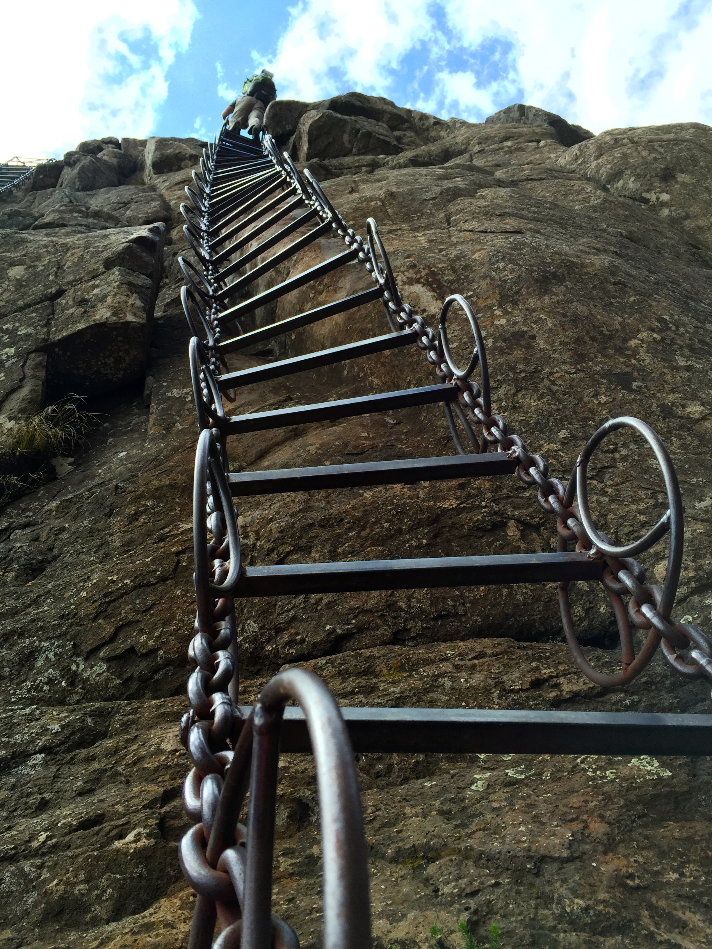 Photos: Hike Sentinel Peak, Chain Ladder Route, South Africa