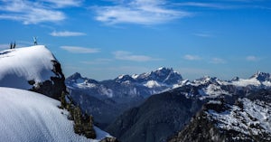 6 Amazing Winter Hikes Within Two Hours Of Seattle