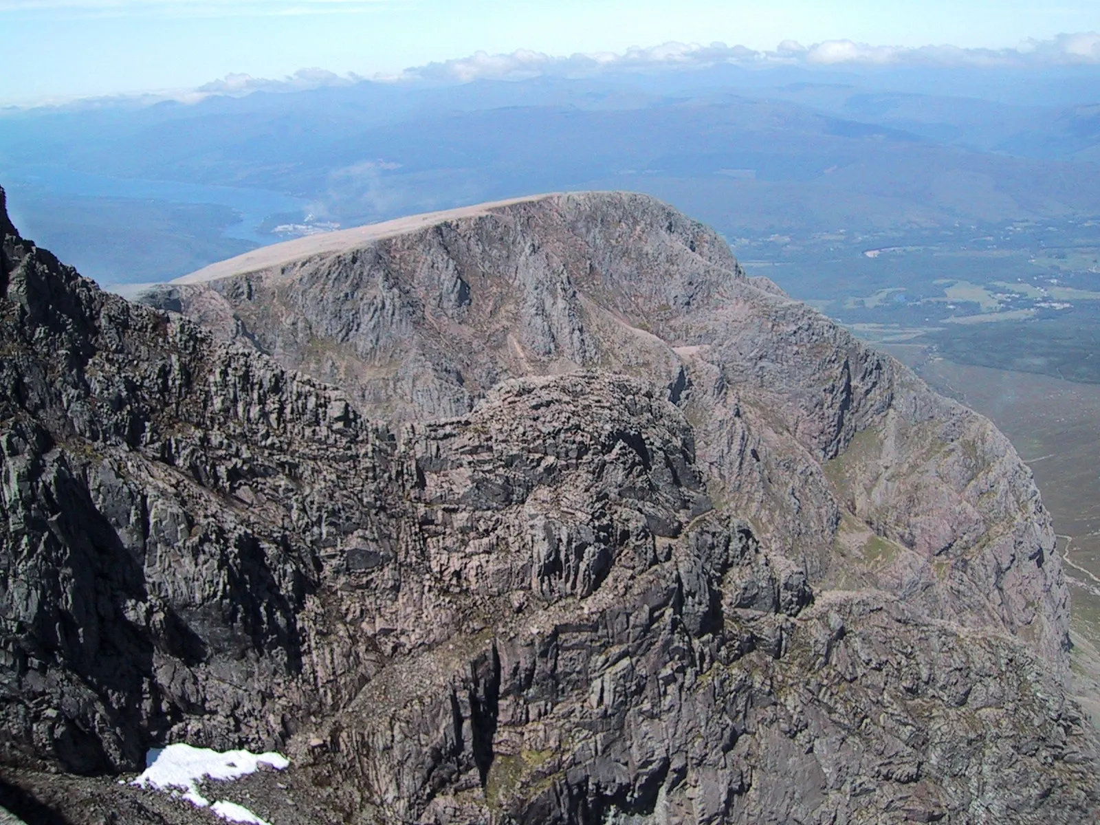 Summit Ben Nevis in Scotland