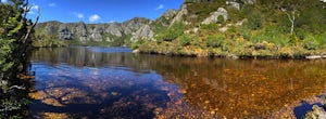 Hike Cradle Mountain, Tasmania