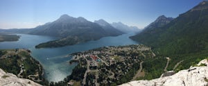 Hike Bear's Hump, Waterton Lakes NP