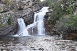 Explore Cameron Falls
