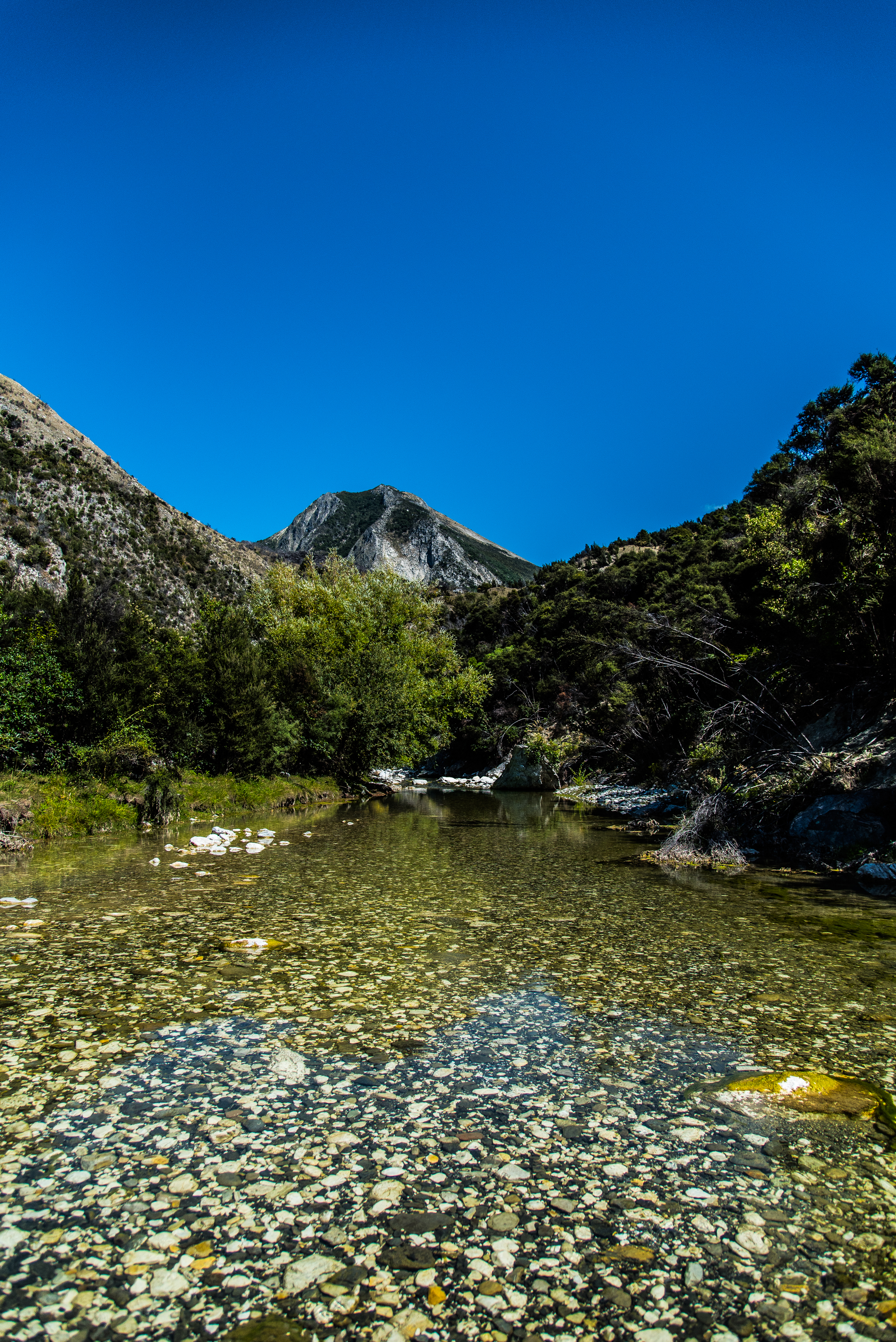 Hike through Sawcut Gorge