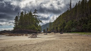 Hike to San Josef Bay