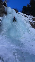 Ice Climb Pumphouse Falls in Vail