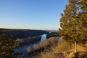 Hike to the Devil's Tea Table