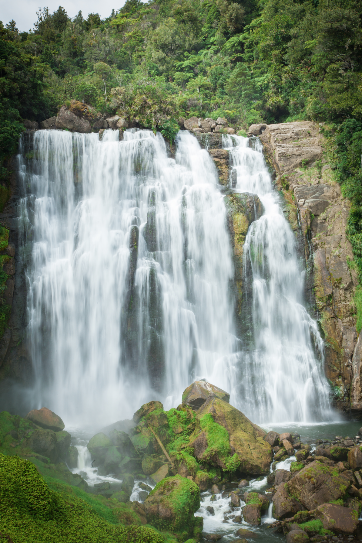 Explore Marokopa Falls