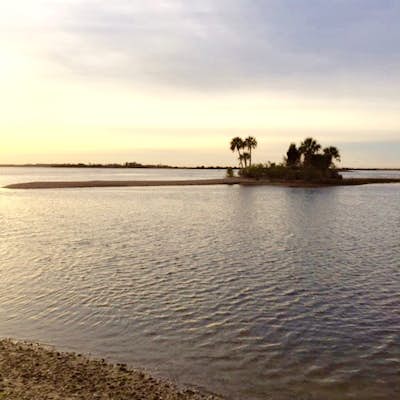 Kayak to Shell Island, Florida