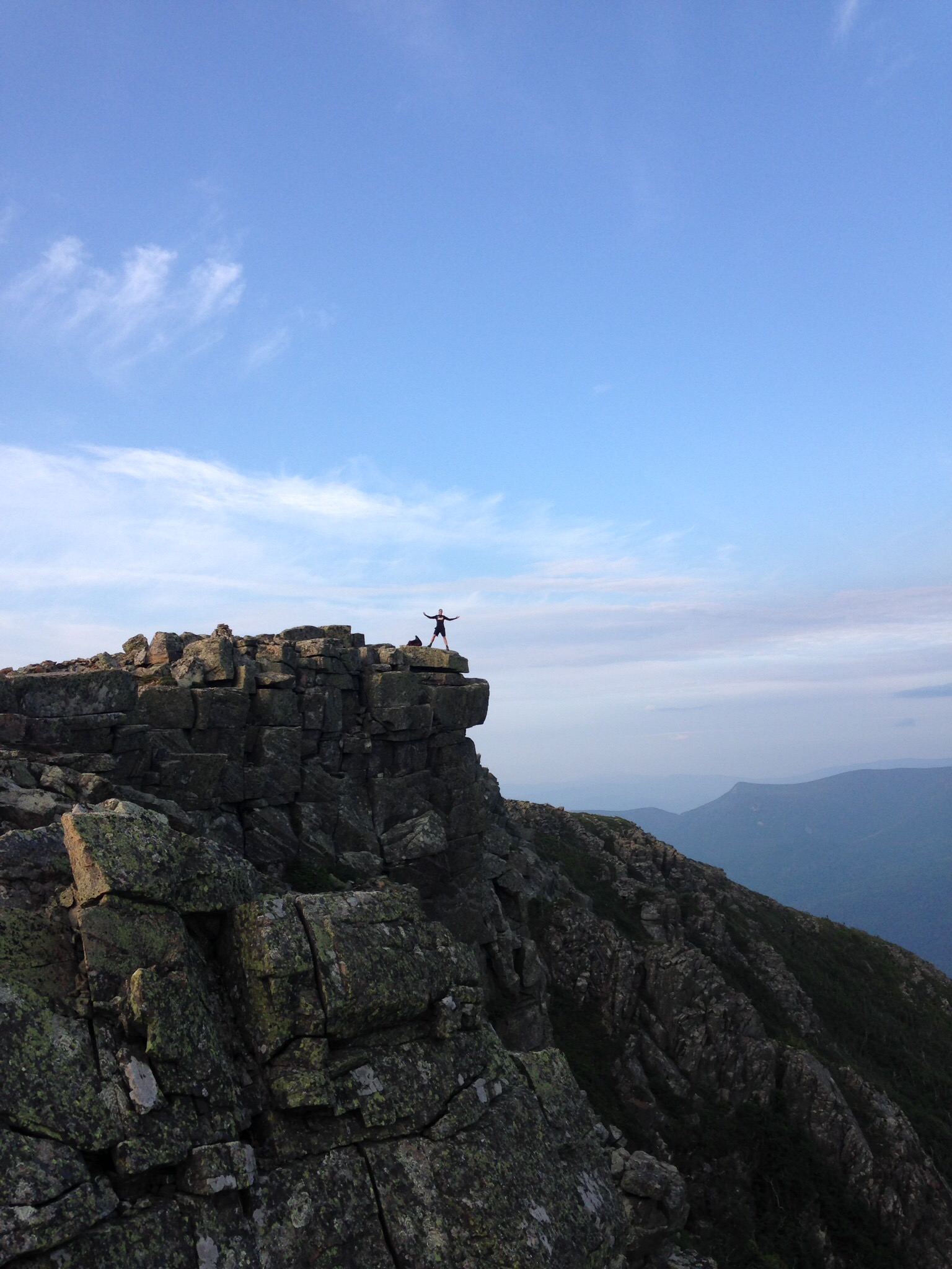 Hike to Bondcliff