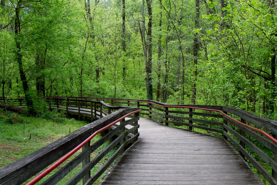 Hike the Cascade Springs Trail, Cascade Springs Nature Preserve Parking Lot