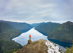 25 Adventures To Get You Stoked For Spring Hiking