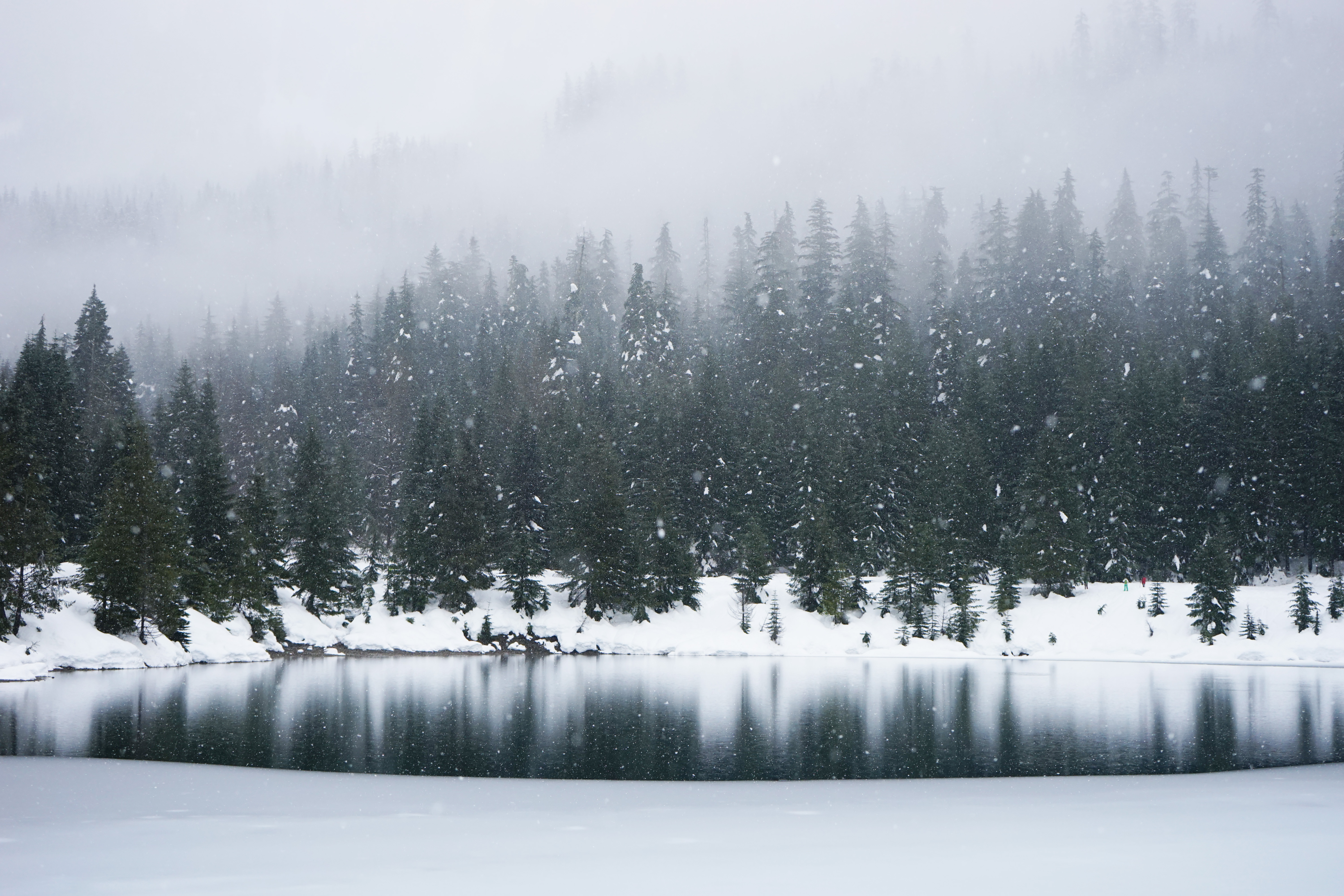 Gold Creek Pond (Snowshoe Route)
