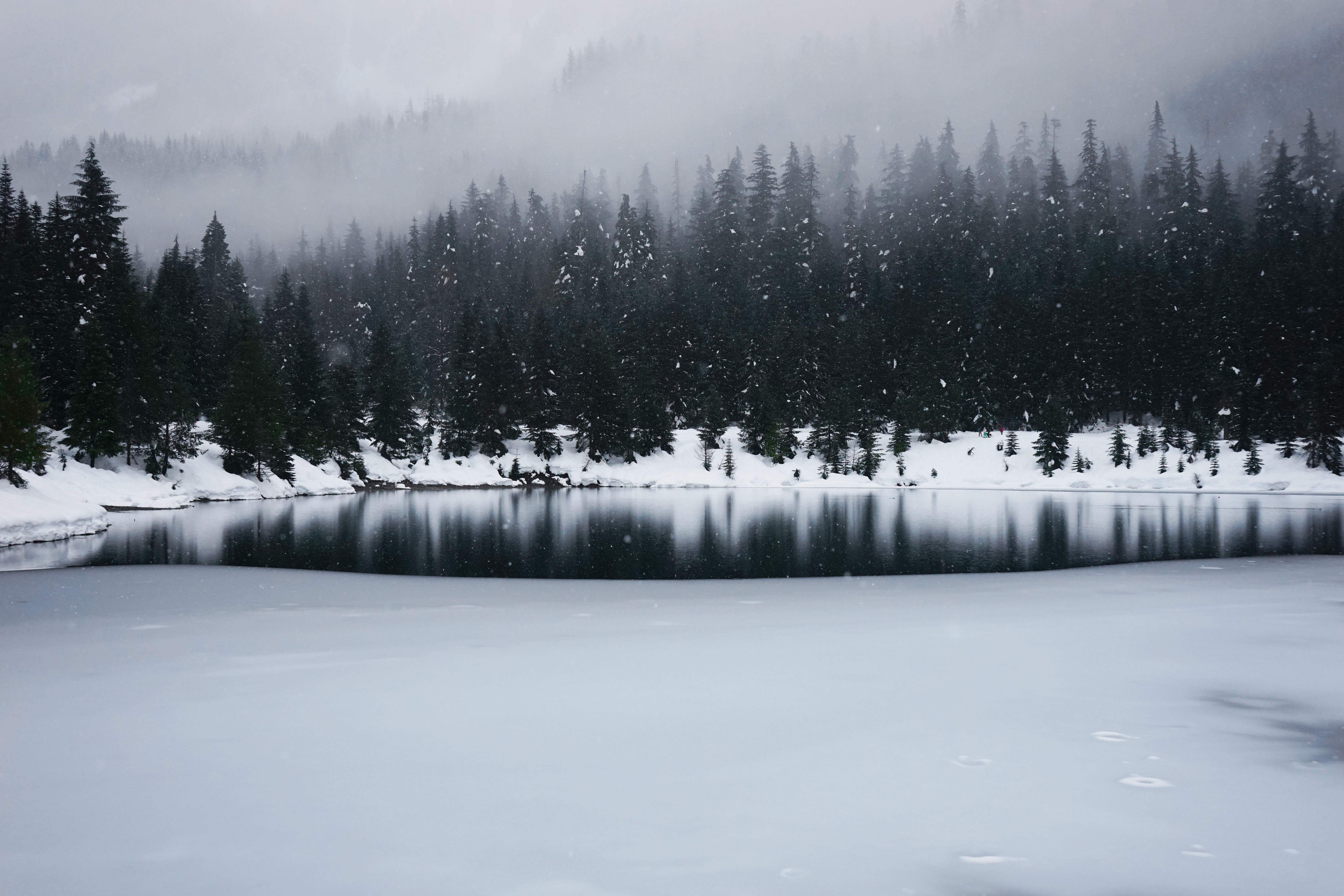 Gold Creek Pond (Snowshoe Route)