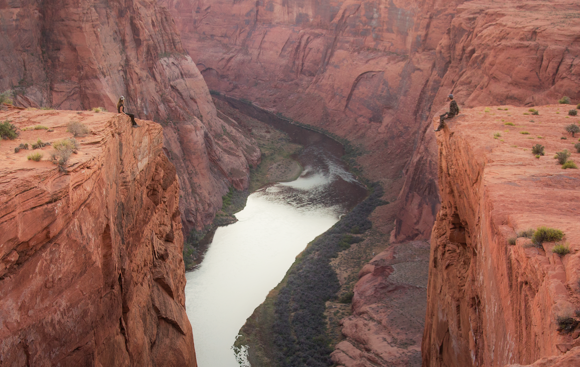 Explore the Horseshoe Bend Crack
