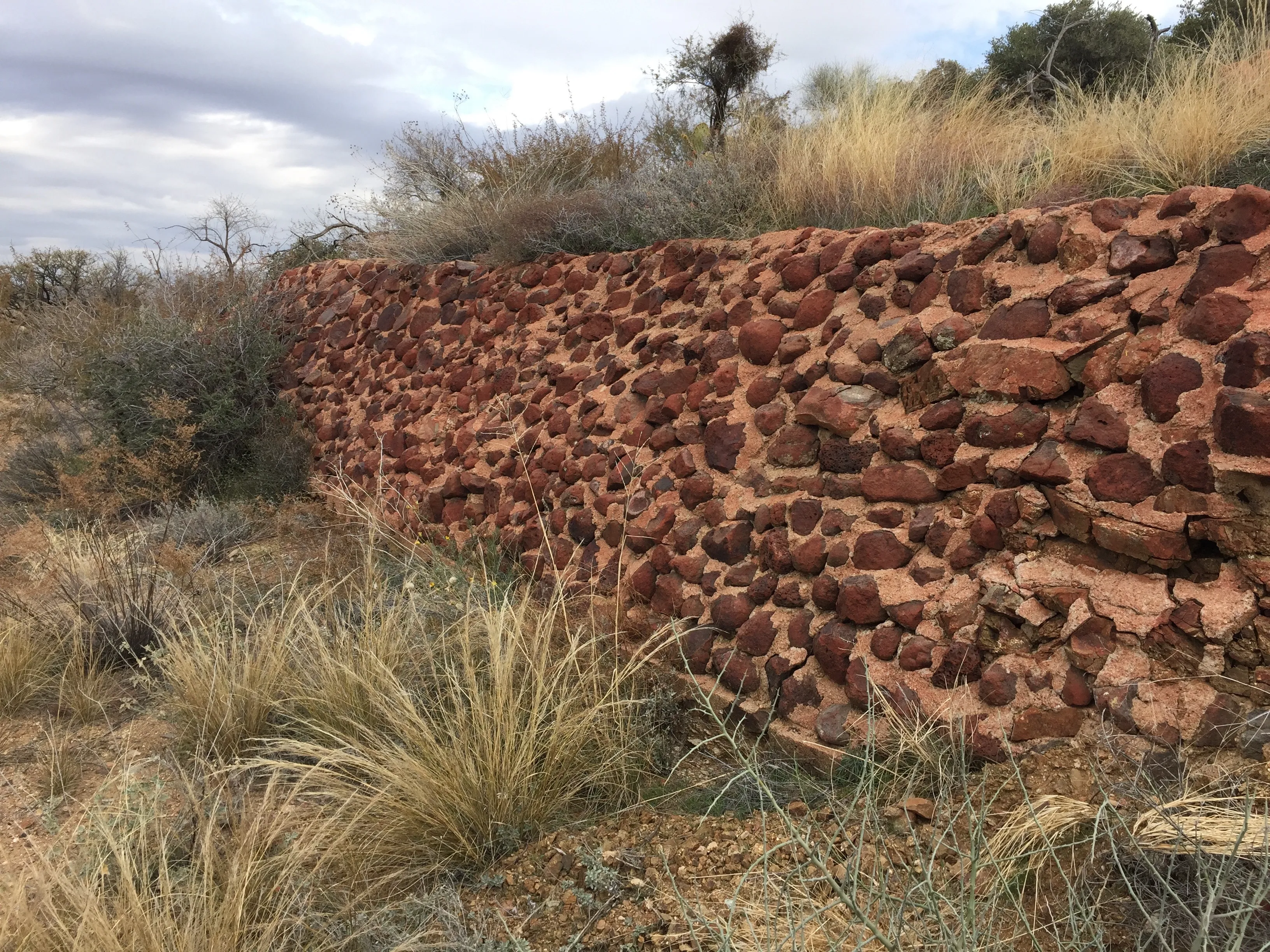 Richinbar Mine and Pueblo Trail