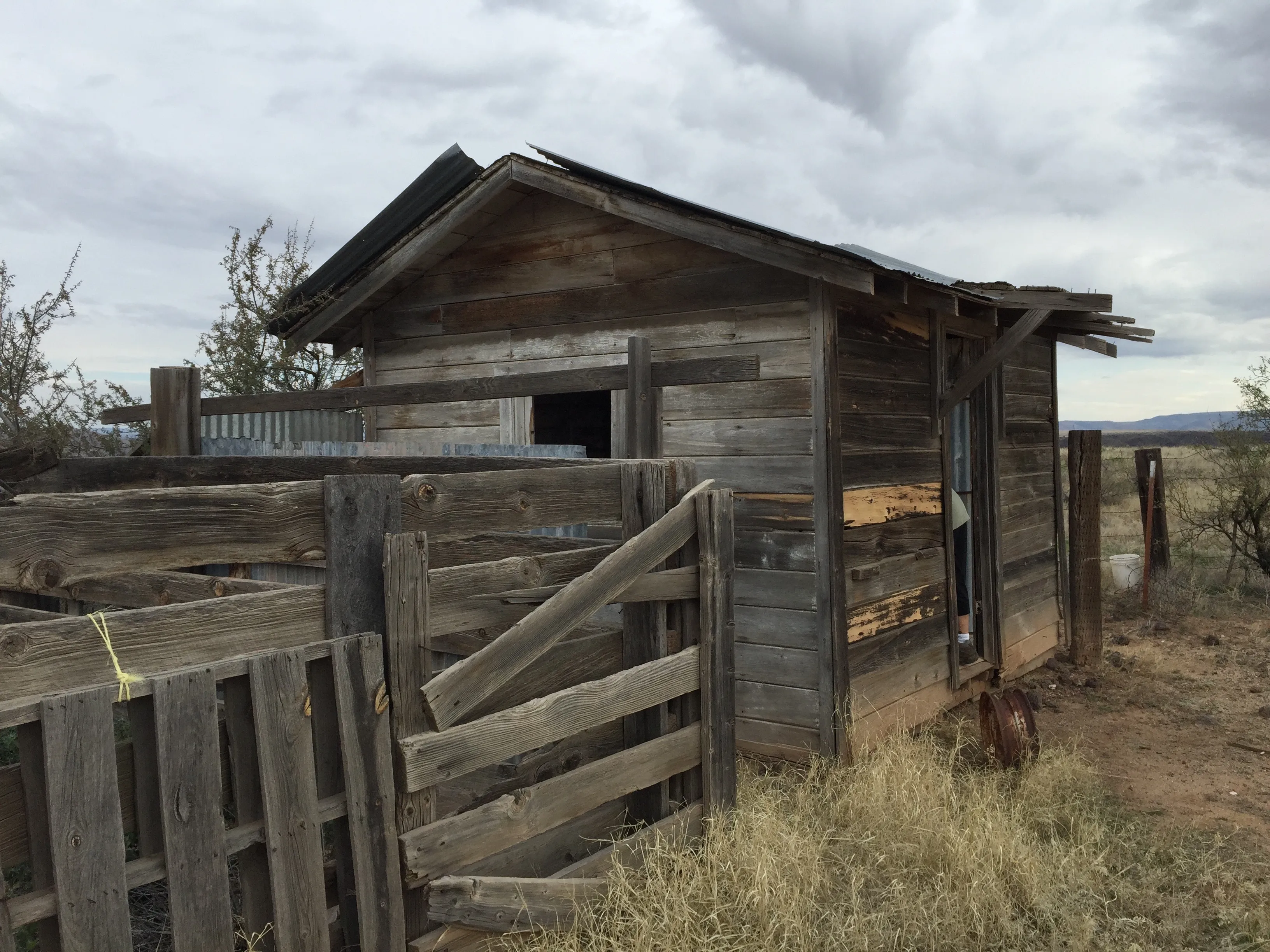 Richinbar Mine and Pueblo Trail