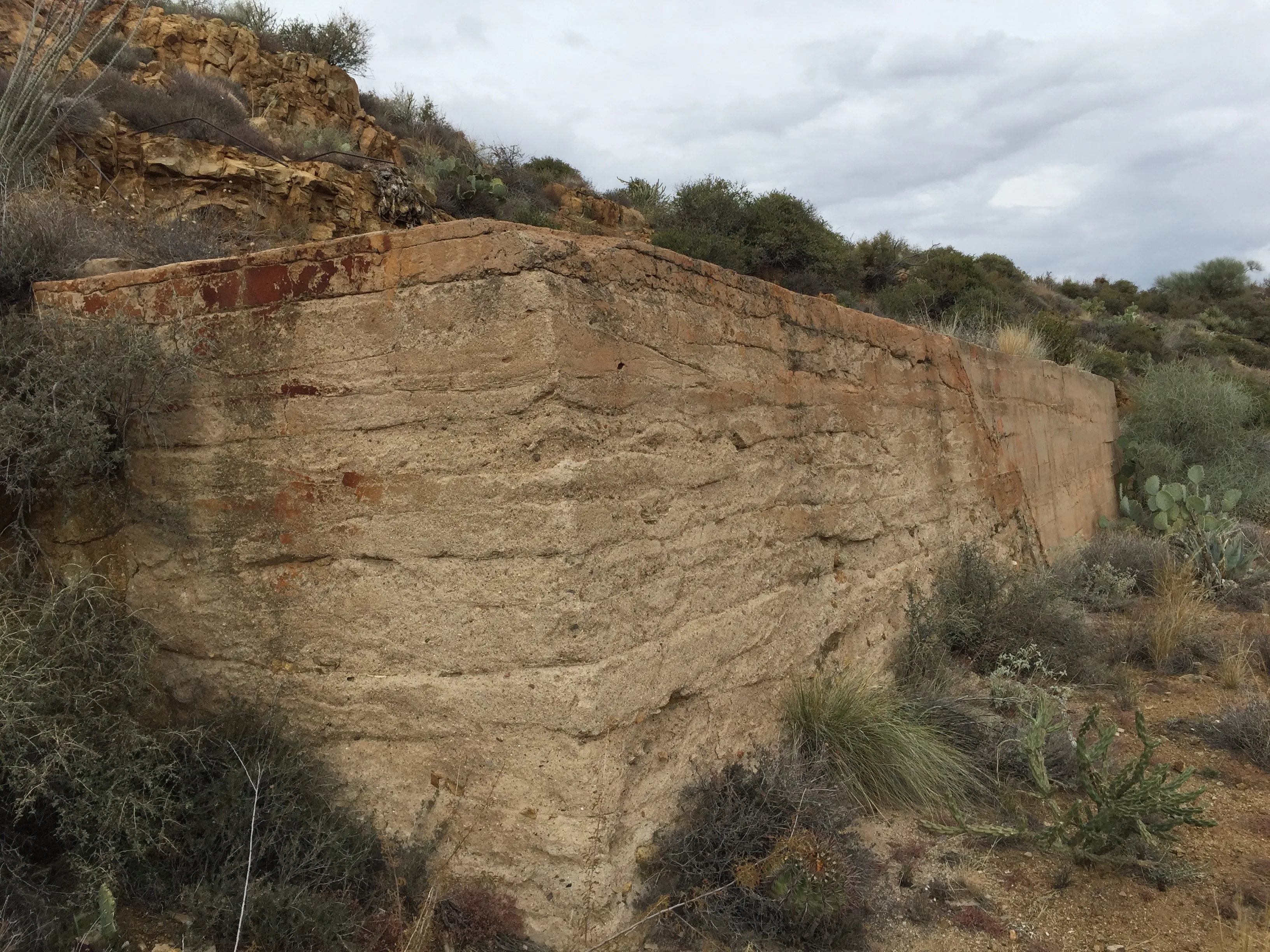 Richinbar Mine and Pueblo Trail