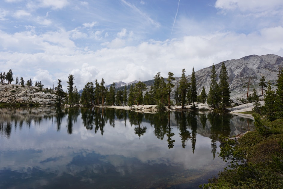 Hike to Pear Lake via the Lakes Trail, Sequoia National Park, California