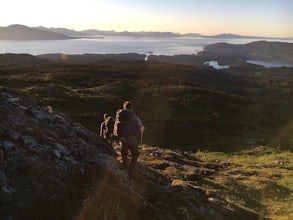 Hike to the Summit of Sharatin Mountain 