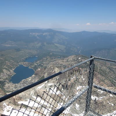 Hike to the Sierra Buttes Fire Lookout