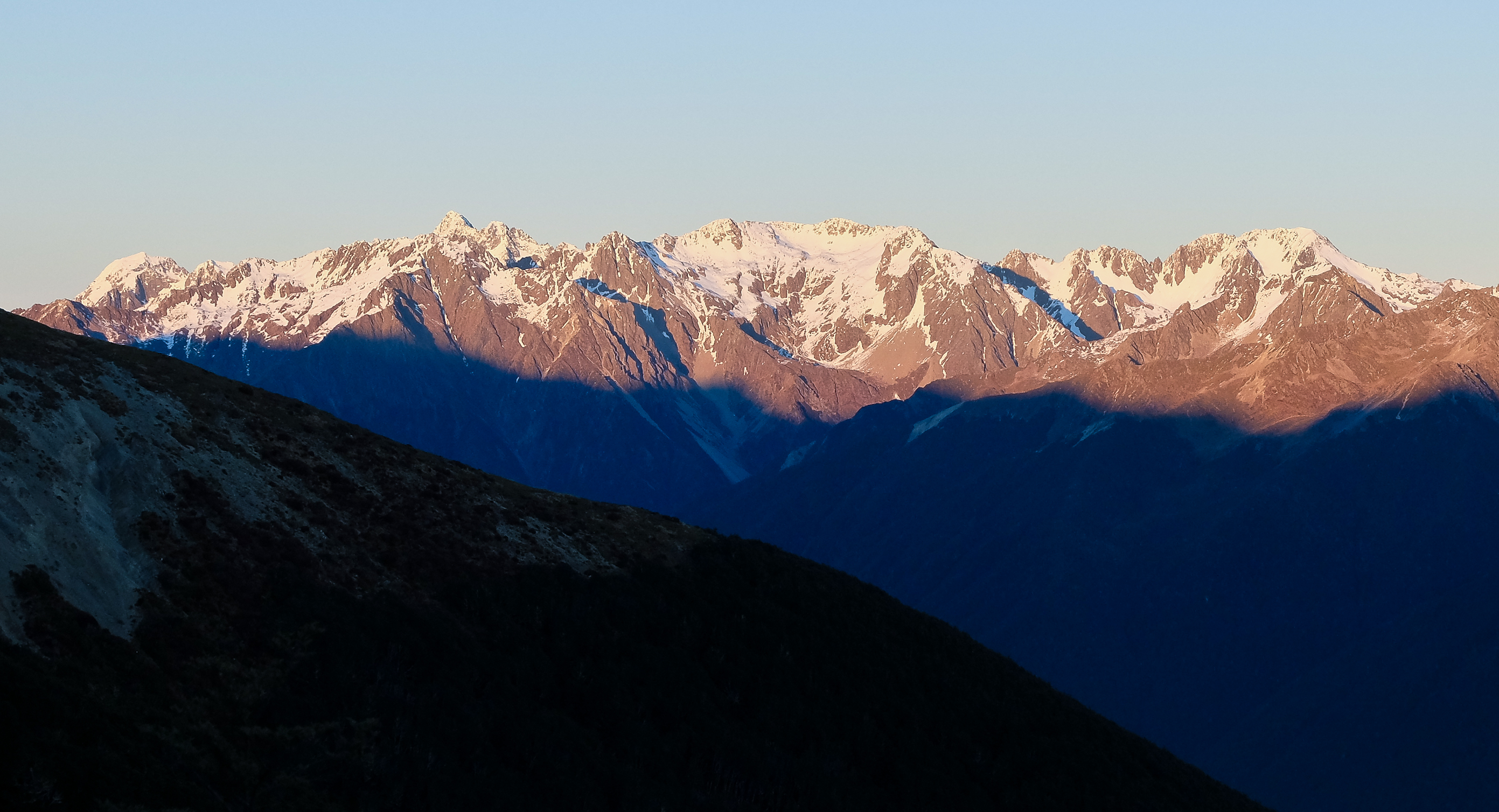 Hike the St Arnaud Track in Nelson Lakes NP