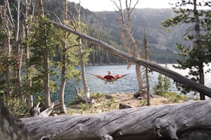 Camp at South Meadow Creek Lake