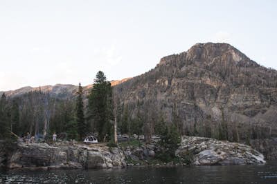 Camp at South Meadow Creek Lake