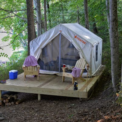 Camp Along The Delaware River in Pond Eddy
