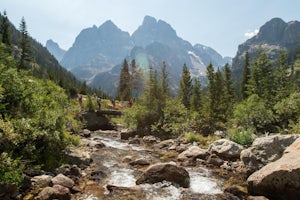 Hike to Lake Solitude 