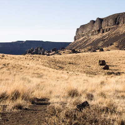 Umatilla Rock Trail