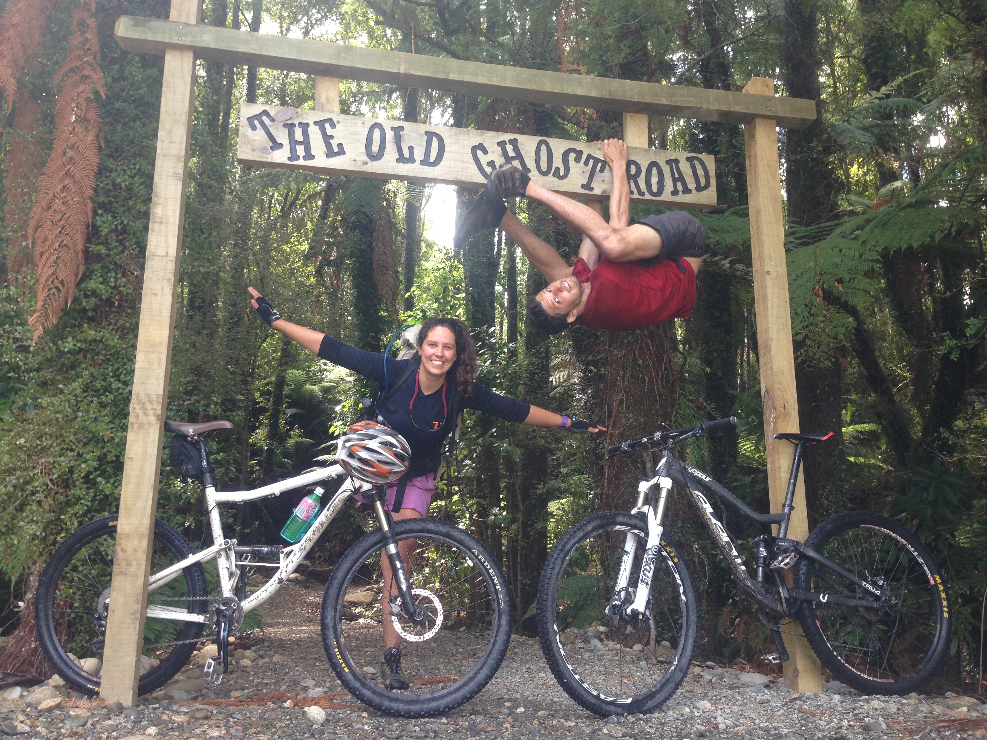 Mountain Bike the Old Ghost Road