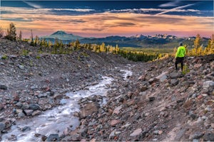 Backpack around Mount Adams