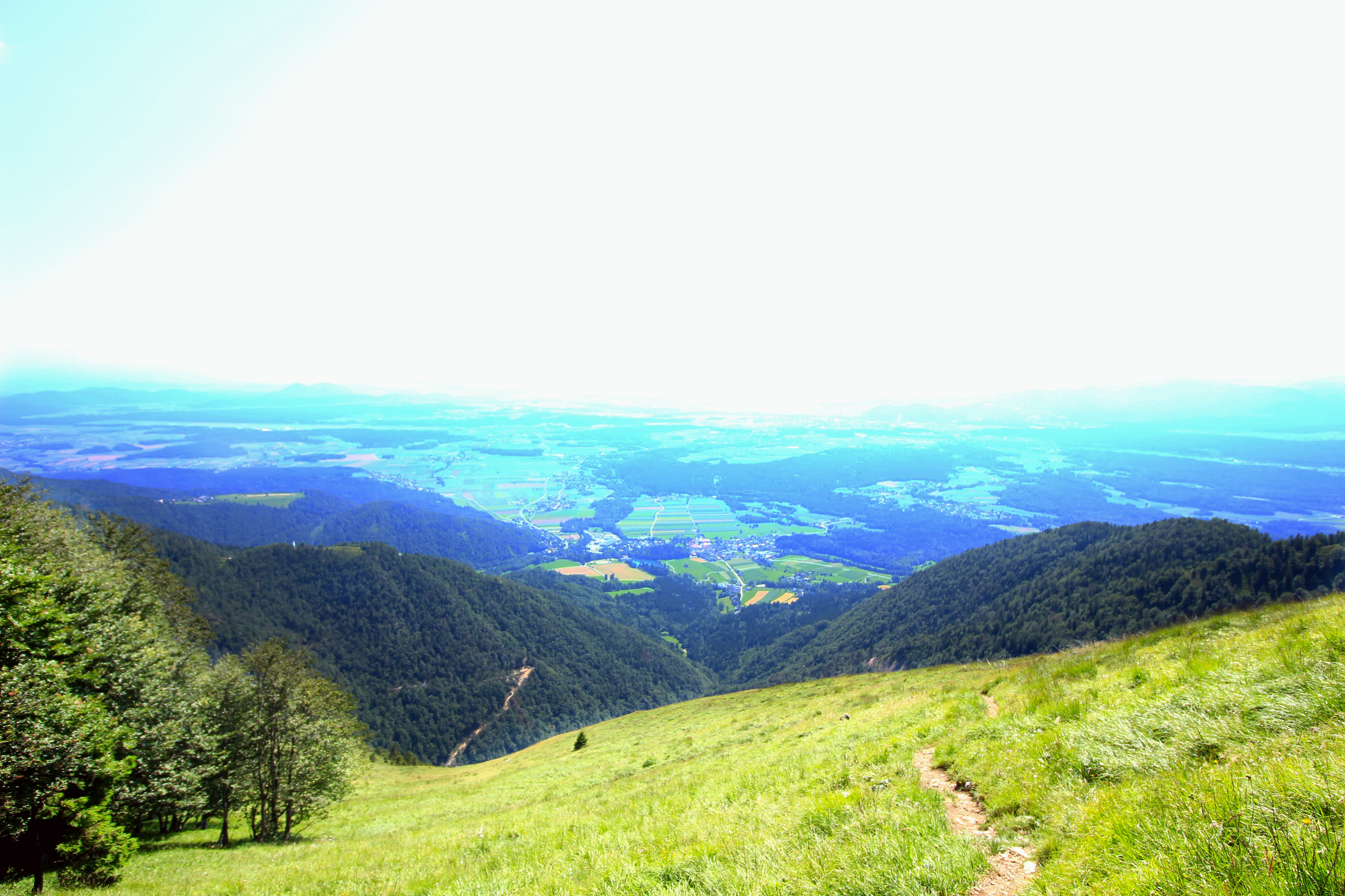 Hike to the Hudičev Boršt Refuge