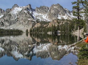 10 Idaho Lakes and Rivers Perfect for Fishing