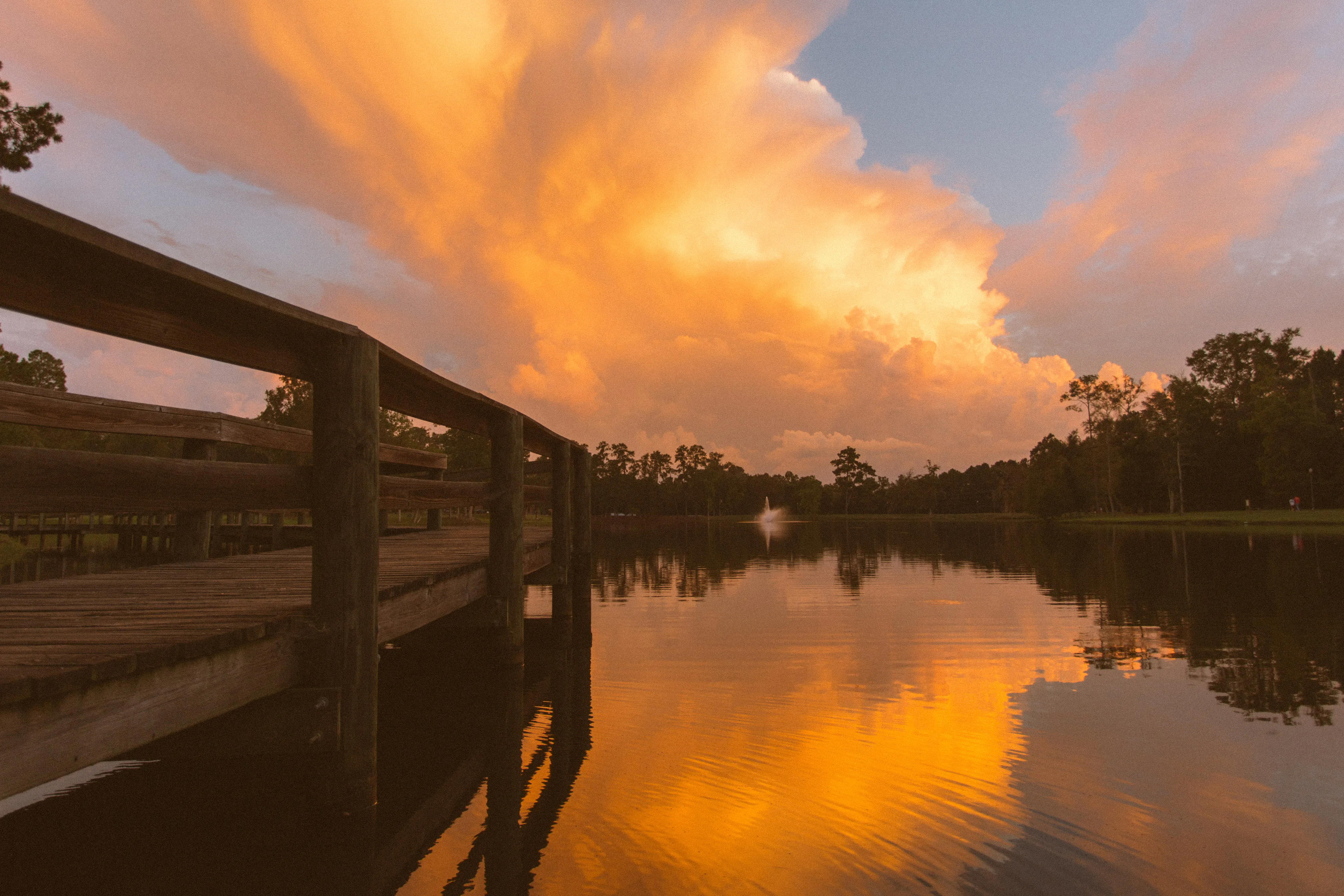 Watch the Sunset at Cherokee Lake