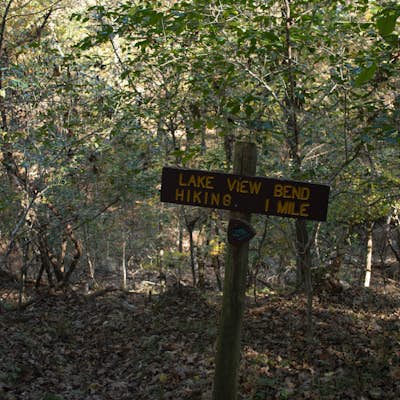 Hike the Lakeview Bend Trail