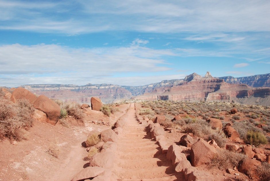 Hike The South Kaibab Trail To Tip Off Grand Canyon Village Arizona