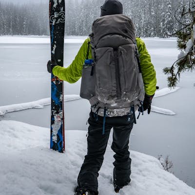 Ski or Snowshoe to Midnight Lake