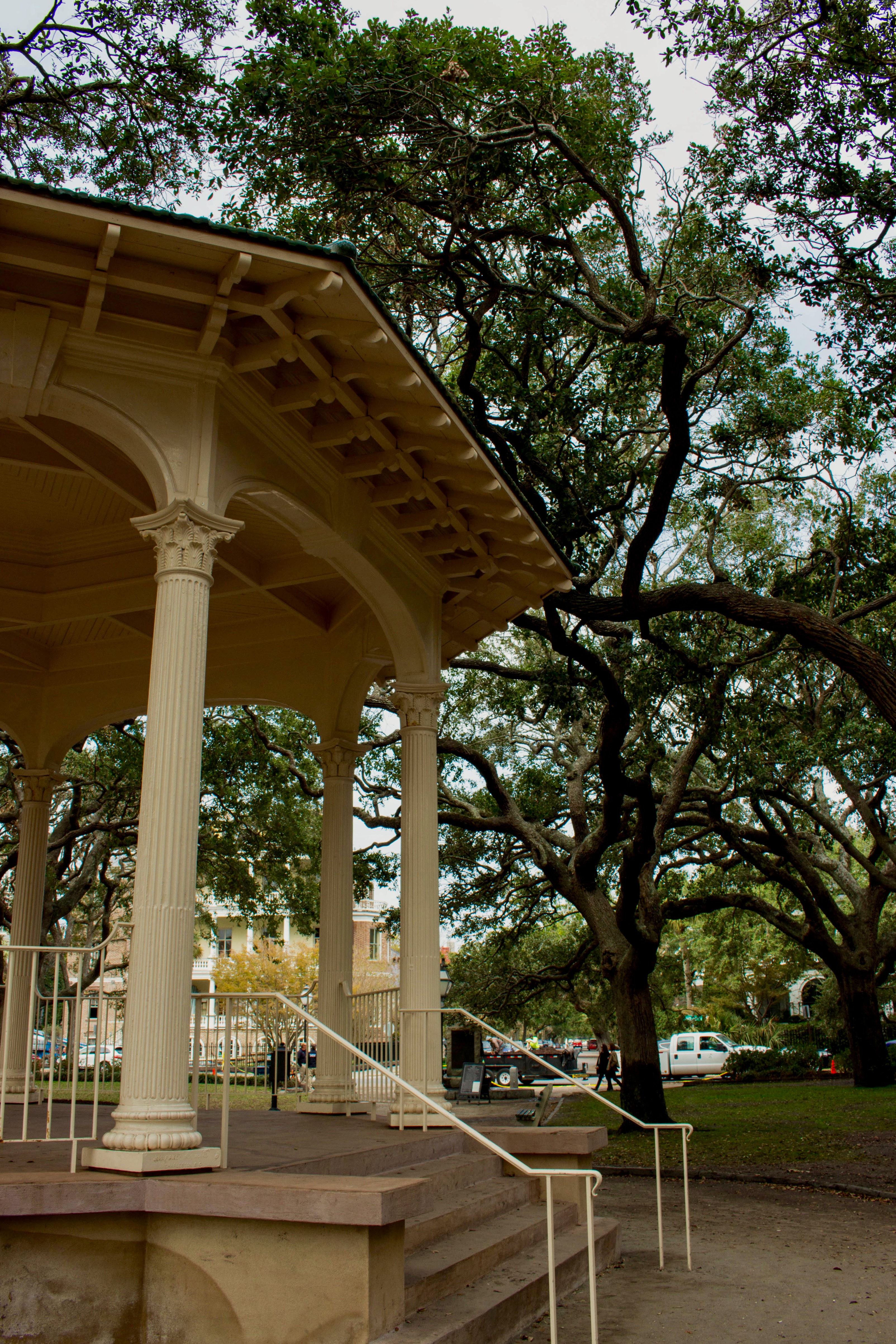 Explore the White Point Garden