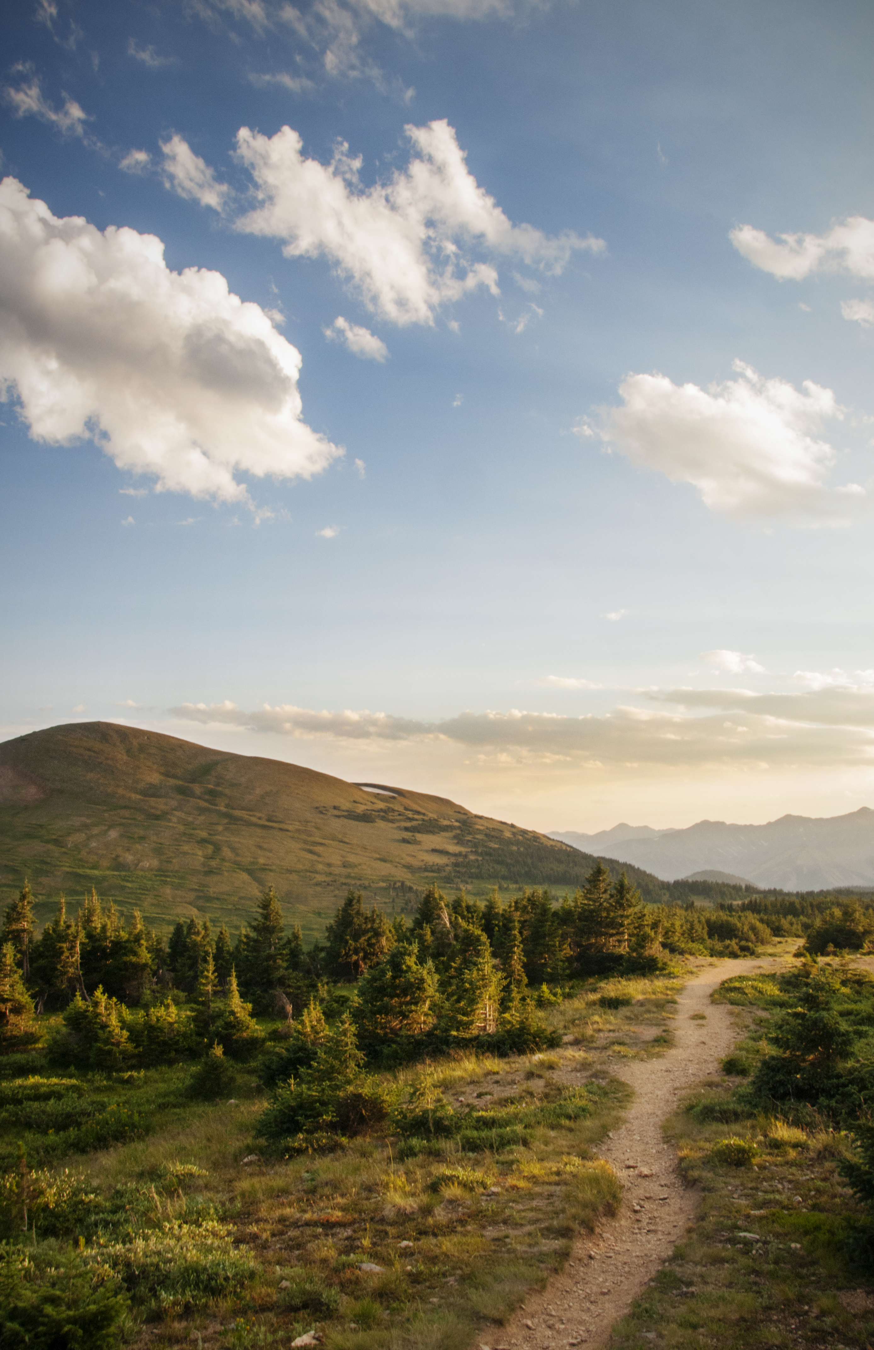 Catch a Sunset Above Milner Pass