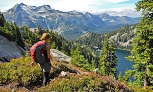 In Defense of the Female Solo-Hiker