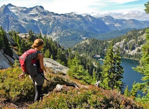 In Defense of the Female Solo-Hiker