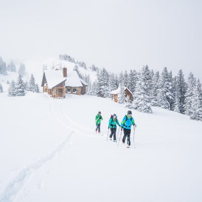 Ski to Fowler-Hilliard Hut