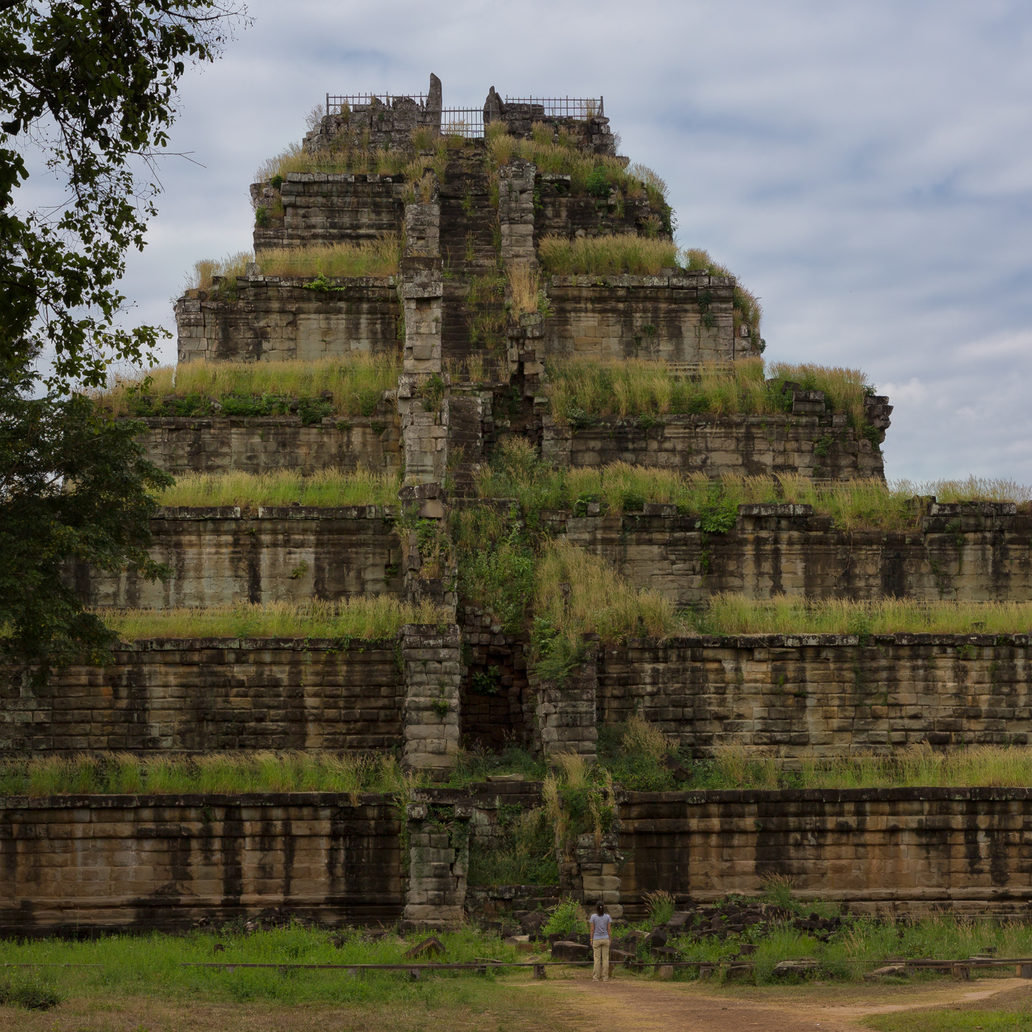 Explore Koh Ker