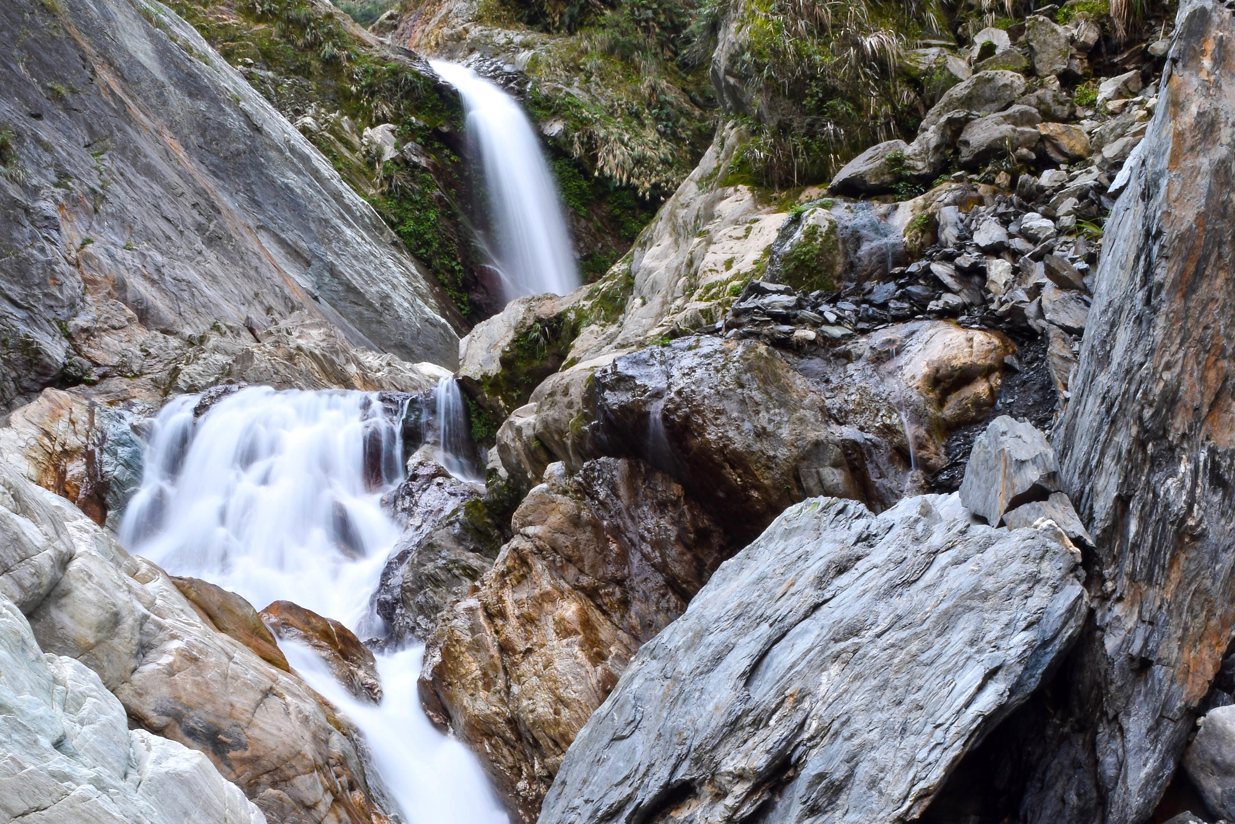 Hike to Baiyang Waterfall in Taroko National Park