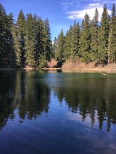 Hike to Greenwater Lakes