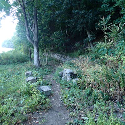 Hike the Dyckman Hill/Huyler's Landing Loop