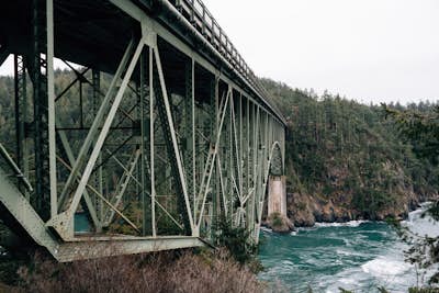 Photograph the Deception Pass Bridge