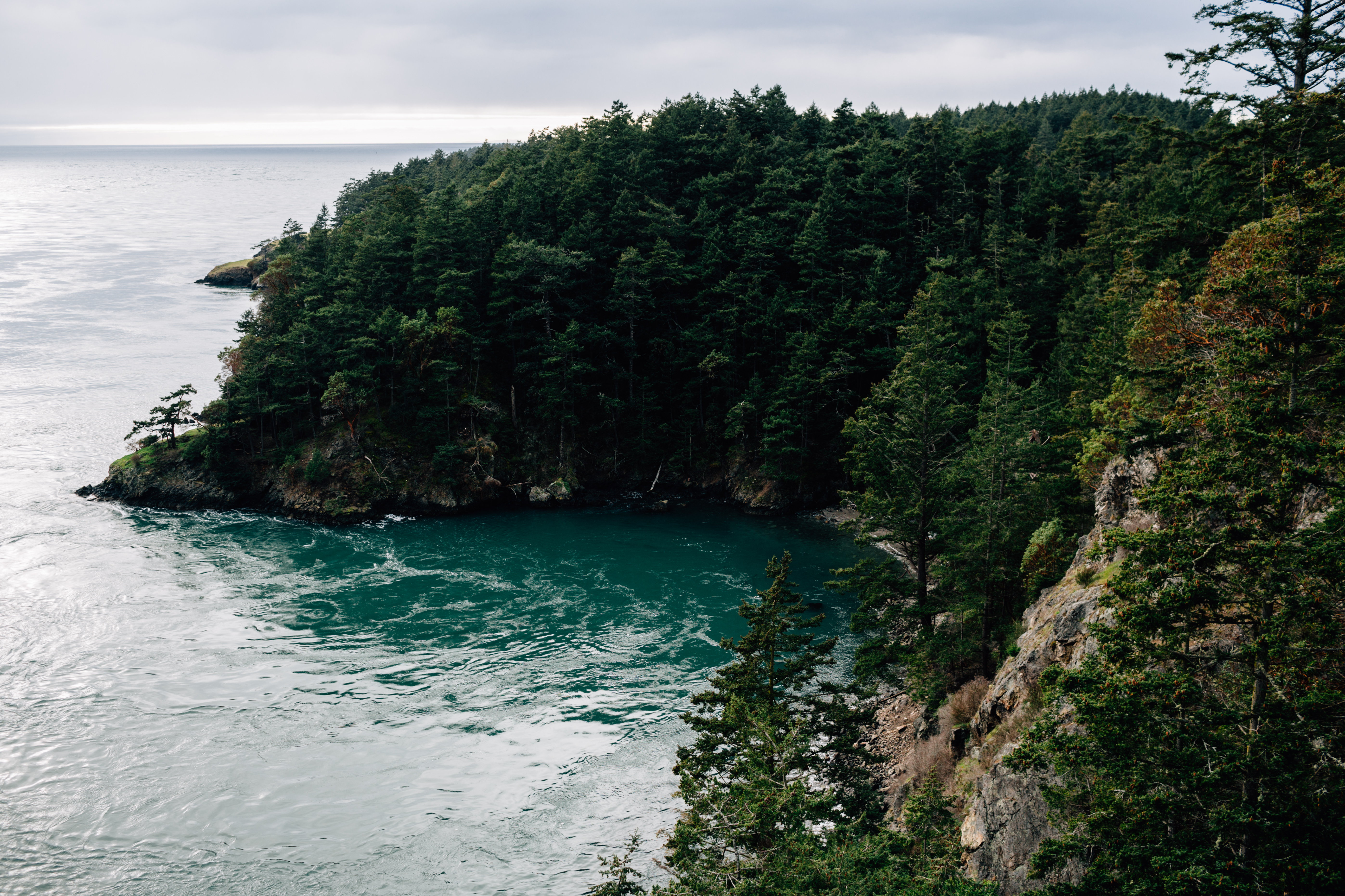 Photograph the Deception Pass Bridge