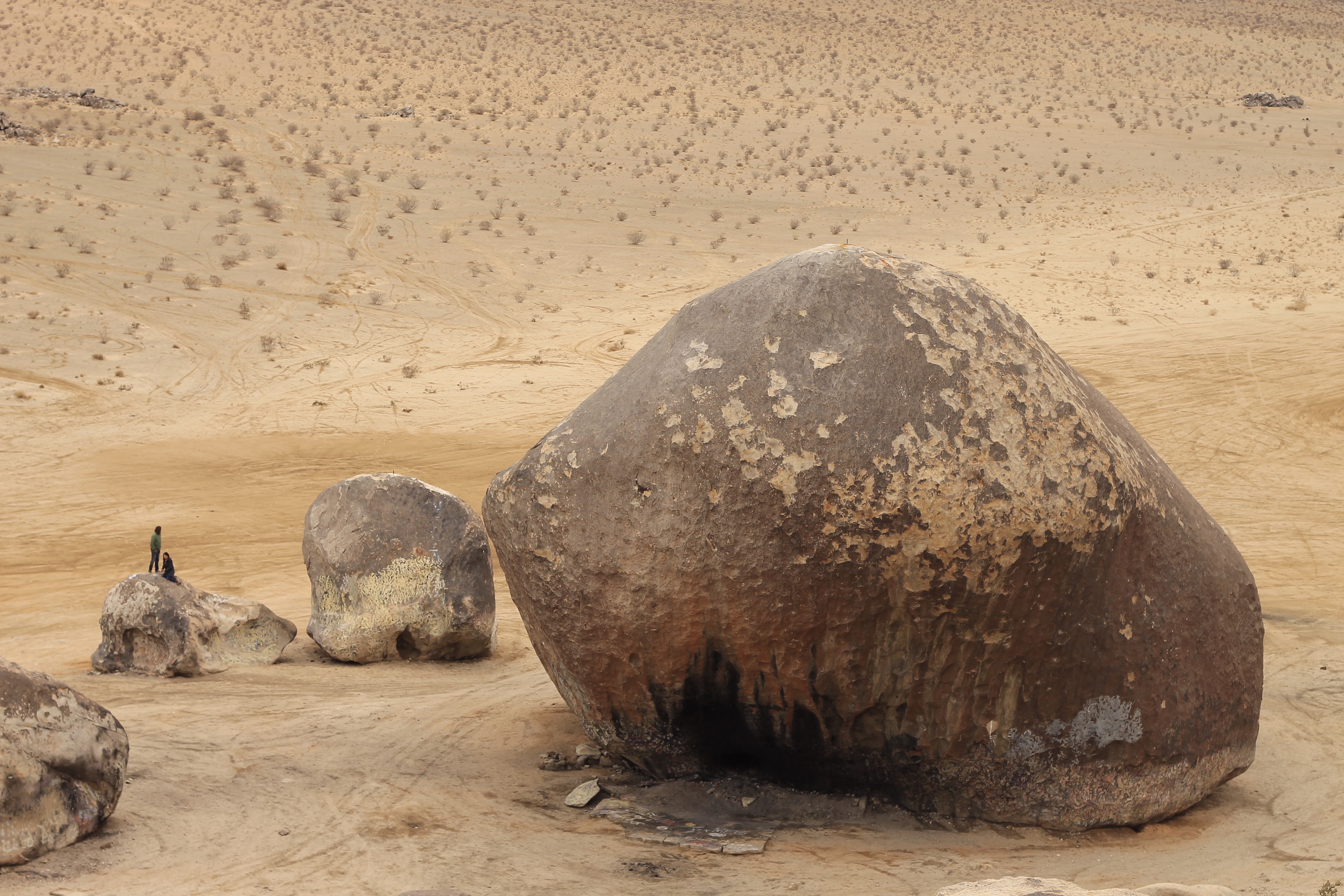 Explore Giant Rock